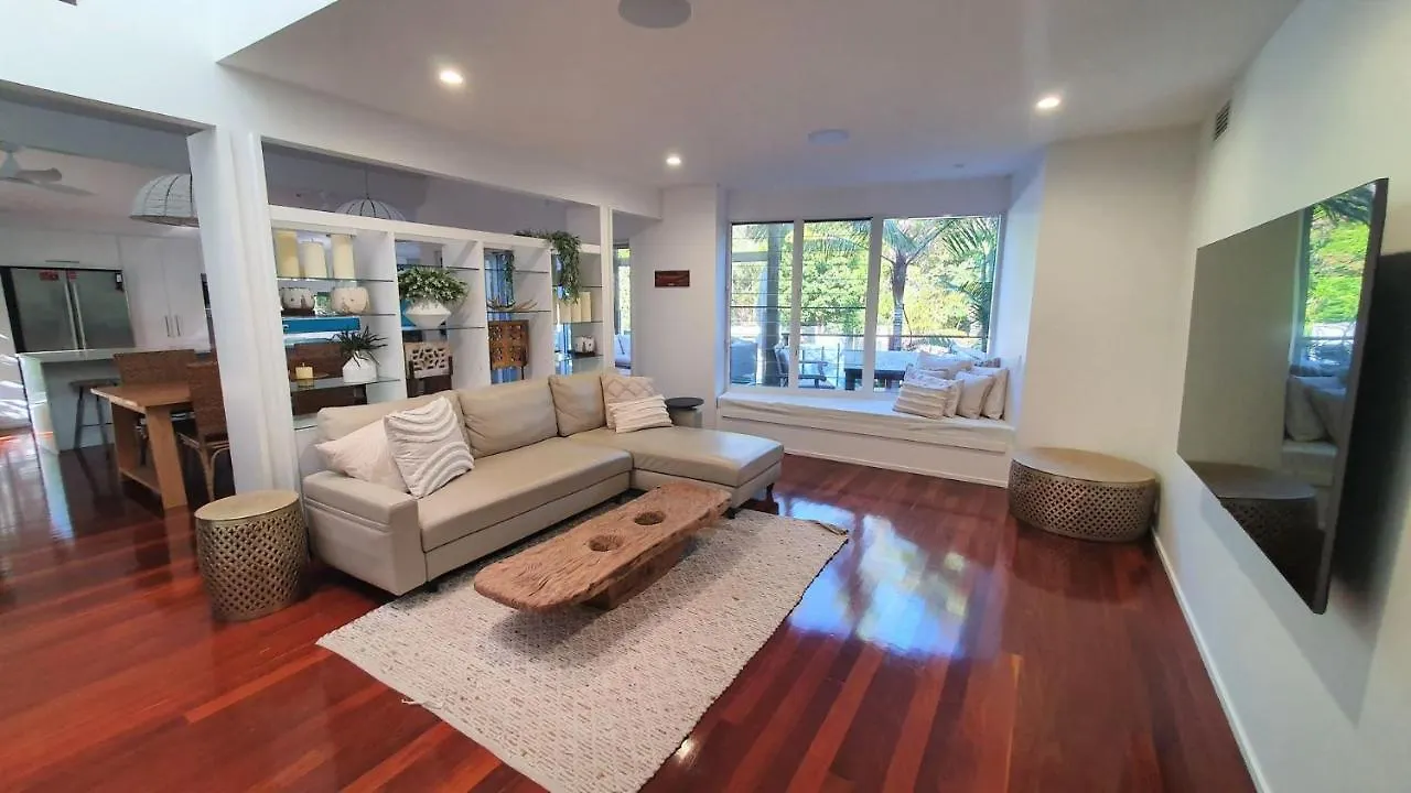 24 Naiad Court Villa Rainbow Beach Holiday home